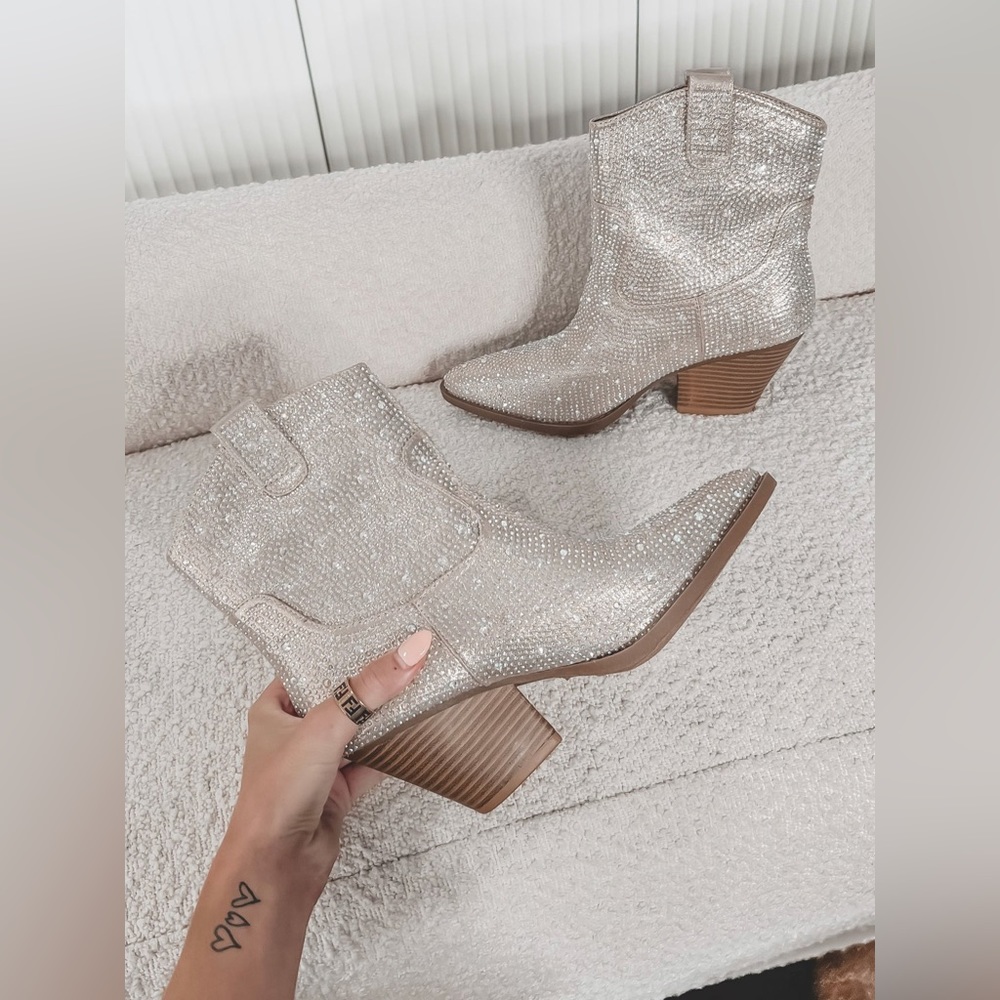 Rhinestone champagne cowboy ankle boot - Picture 4 of 8
